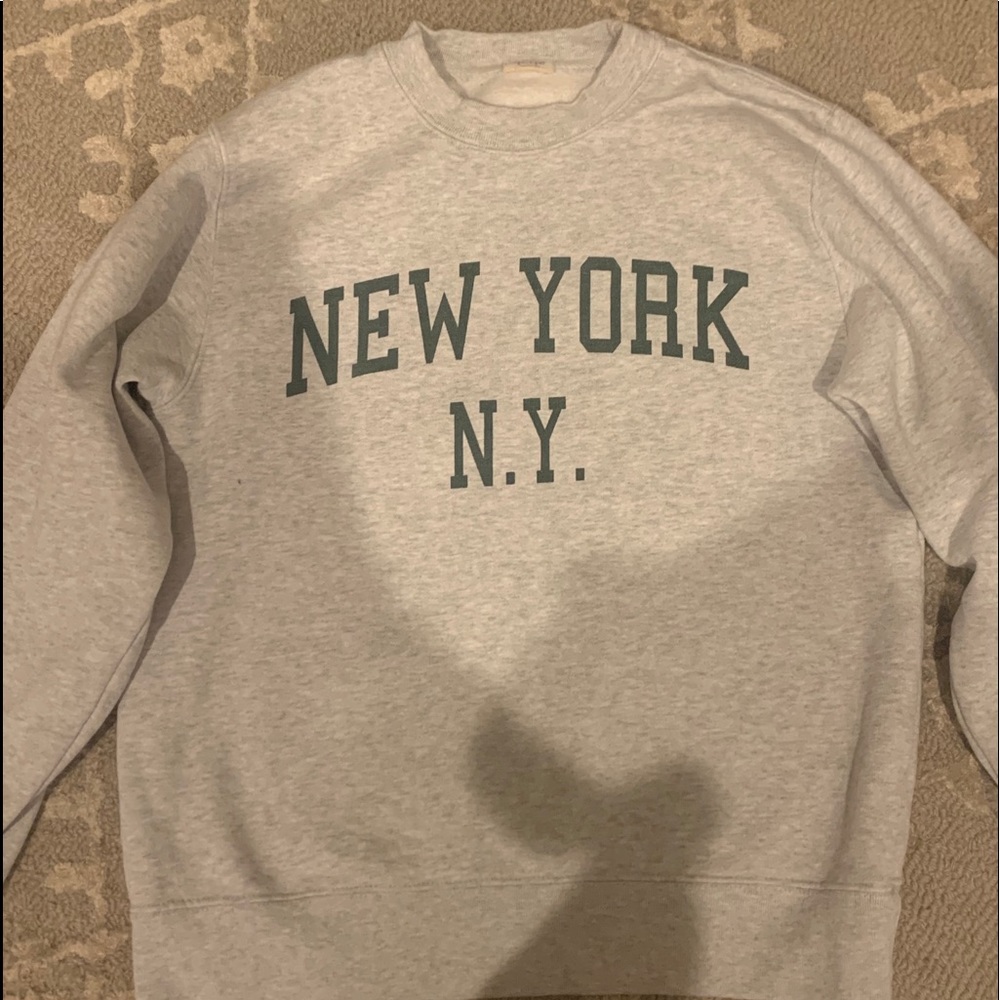 Brandy Melville New York Crewneck